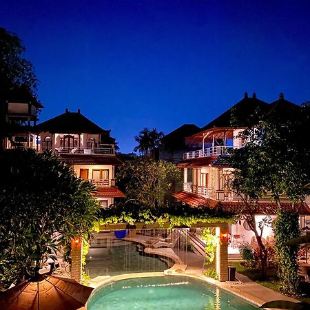 Kusnadi Hotel Legian Exteriör bild