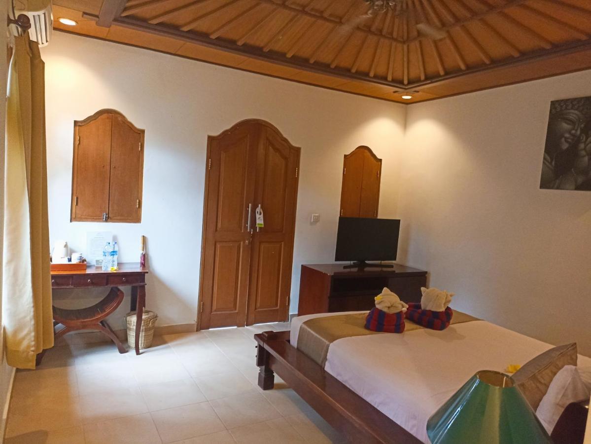 Kusnadi Hotel Legian Exteriör bild