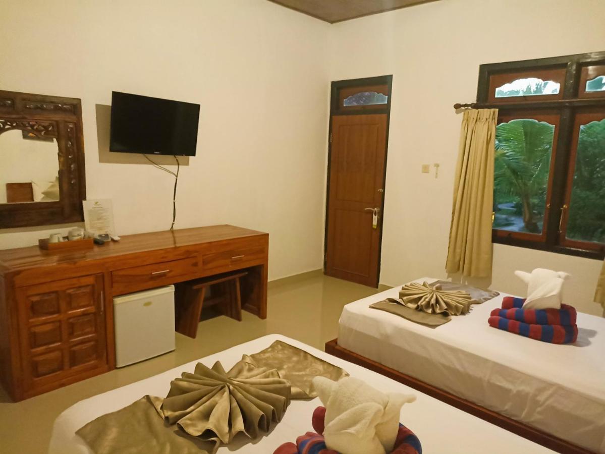 Kusnadi Hotel Legian Exteriör bild