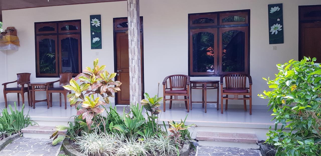 Kusnadi Hotel Legian Exteriör bild